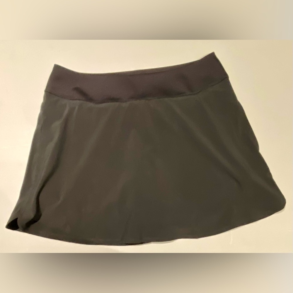 Puma PWRShape Black Golf Skirt, size L, NWT - Picture 6 of 8